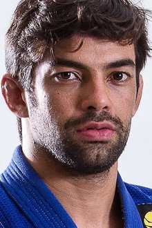 Yan Cabral