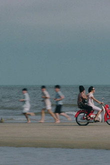 Chớp Bóng