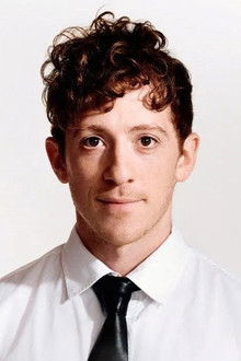 Photo of Ethan Slater