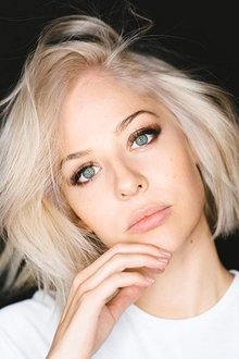 Photo of Mackenzie Porter