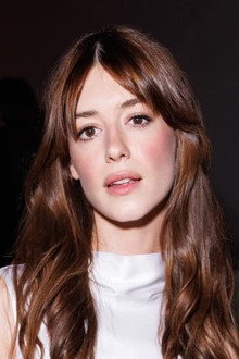 Photo of Daisy Edgar-Jones