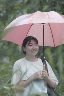 六月