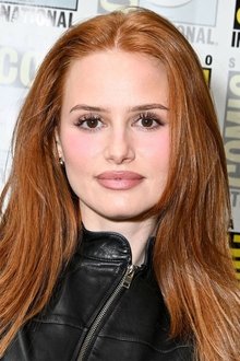 Photo of Madelaine Petsch
