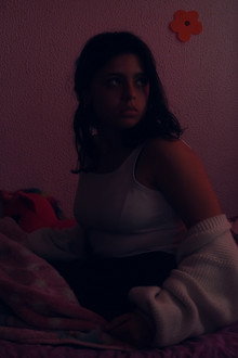 Tiene Que Ser Ella