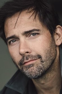 Photo of Andrew Bowen