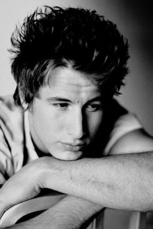 Photo of Brendan Fehr