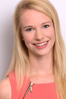 Photo of Isabelle Clough