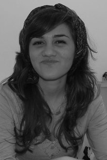 Photo of Isabela Guasco