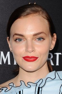 Photo of Madeline Brewer