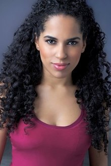 Photo of Lisa MacFadden