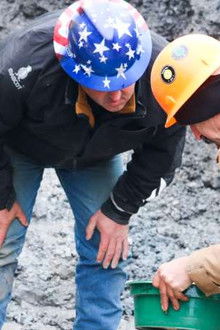 Hoffman Family Gold - Season 1