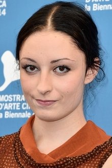 Photo of Arielle Holmes