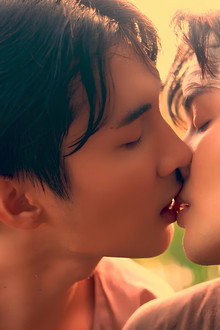 ลอยแก้ว