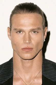 Photo of Matthew Noszka