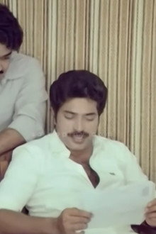 ആള്‍ക്കൂട്ടത്തില്‍ തനിയെ