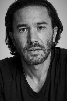 Photo of Tom Pelphrey