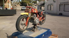 Une tirelire dans le moteur