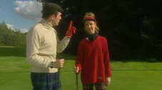Jouent au golf