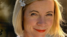 Lucy Worsley Investigates: The American Revolution