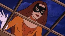 Catwoman sort ses griffes