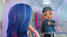 Un nouveau couple à Rainbow High