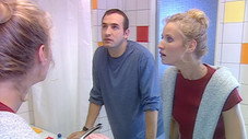 Dans la salle de bain (1)