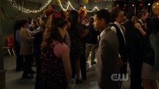 Todo Mundo Odeia o Baile da Nona Série