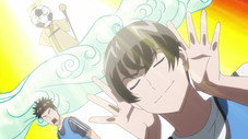 Sakai change de coupe de cheveux