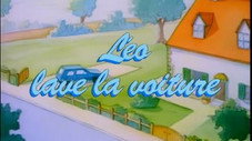 Léo lave la voiture