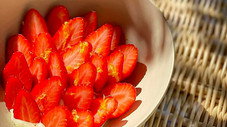 Gratin dauphinois et salade de fraises fleur d'oranger