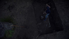 Six pieds sous terre