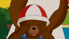 Petit Ours Brun part en vacances
