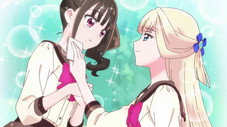 Mayu et Yuki à l'école