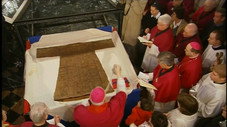La tunique d'Argenteuil et la robe de Trèves