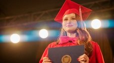 Capítulo setenta e nove: Formatura