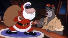 Le père Noël est une doublure