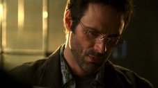 O que está comendo Gilbert Grissom?
