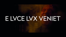 E LVCE LVX VENIET