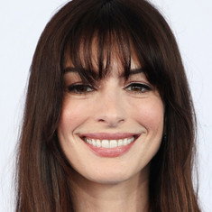 Anne Hathaway