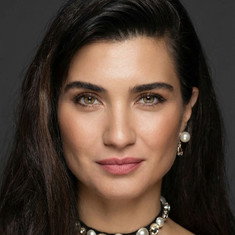 Tuba Büyüküstün