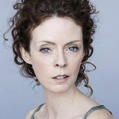 Nikki Leigh Scott