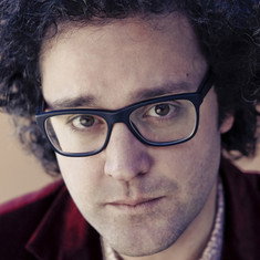 Simone Cristicchi