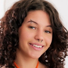 Nicole Luva