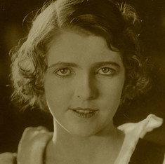 Helga Thomas