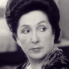 Maruja Más
