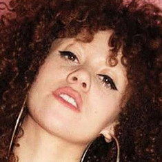 Jeanie Crystal