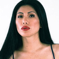 Suzi Suzuki