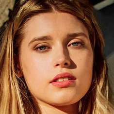 Freya Mayer