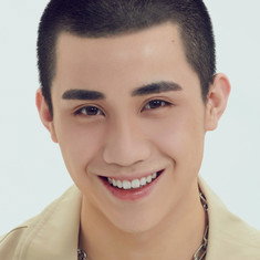 Tong Yilang