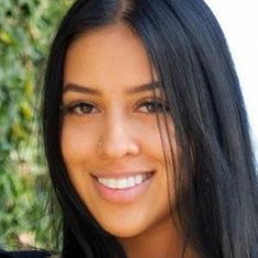 Jenny Tovar